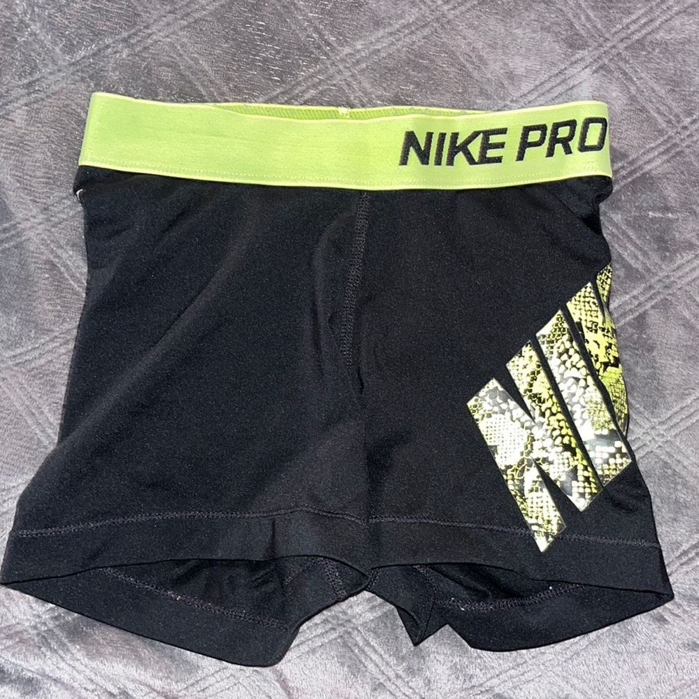nike spandex